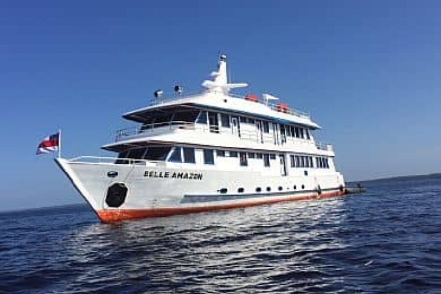 Belle Amazon Schiff