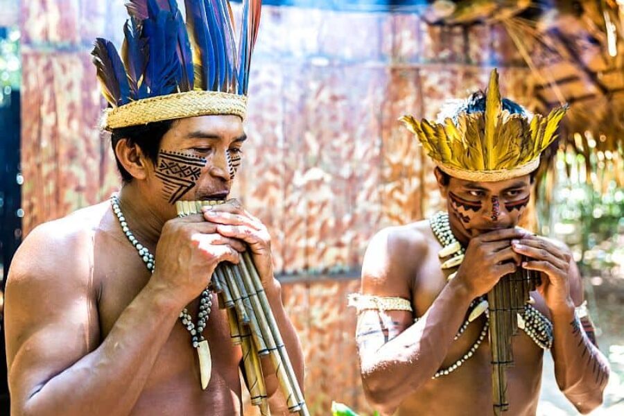 Brasilien Indianer Stamm Amazonas GloboTur