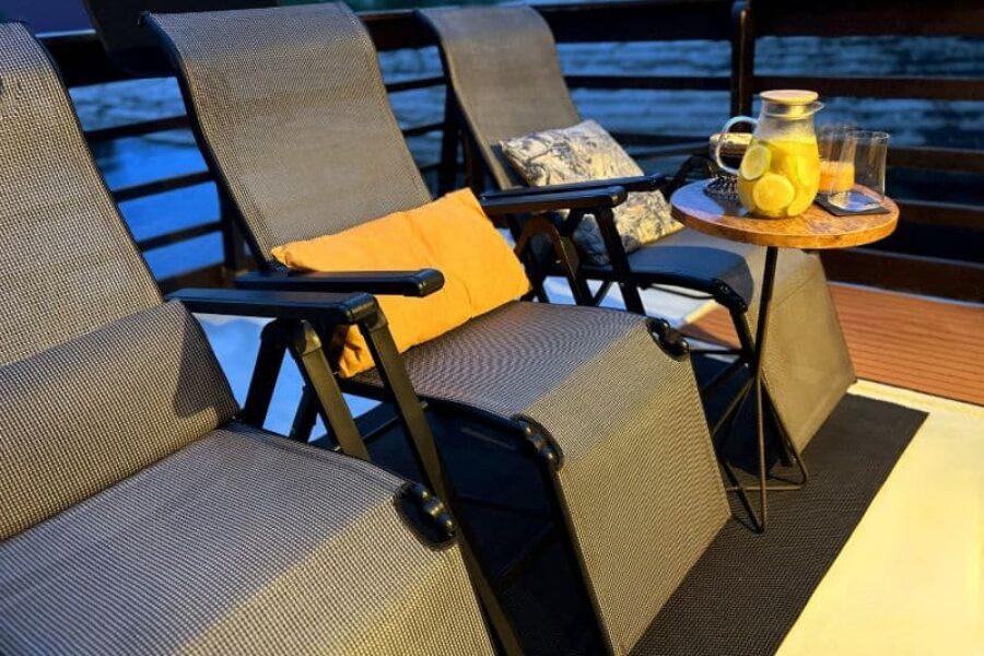 Amazonas-Schiffsreise-Manakin-Kreuzfahrt-Manakin-Lounge-GloboTur-Brasilien-Spezialist