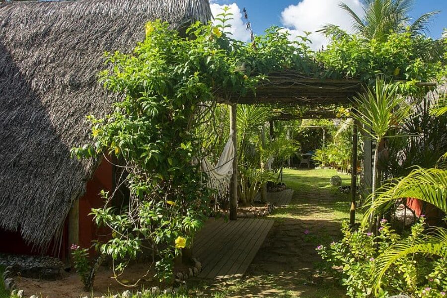 Brasilien_Badeurlaub_Capitu_Bungalow_Garten_Imbassai_GloboTur